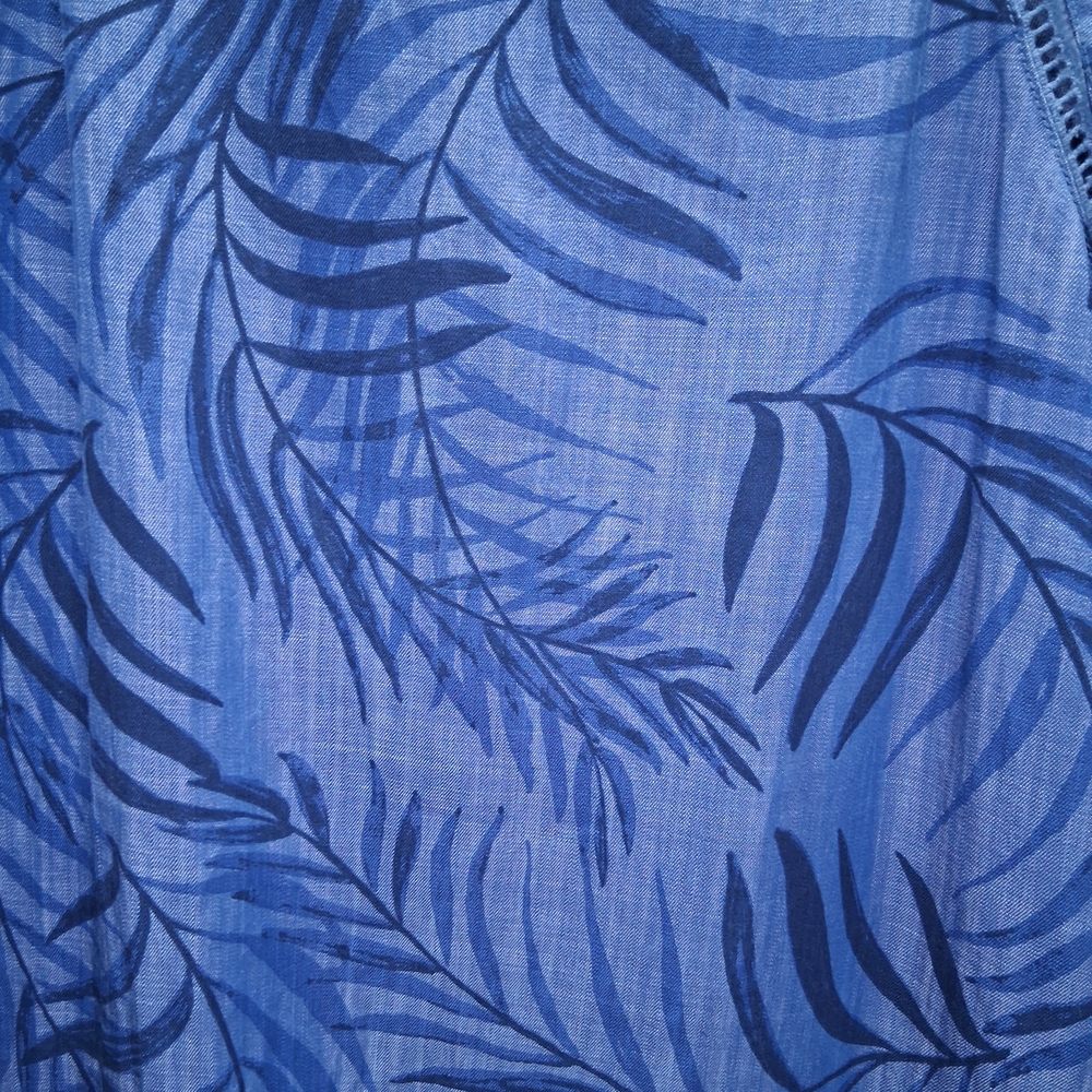 ​Cato Blouse 100% Tencel Lyocell Size 18/20W Plus Blue Tropical Palm Print Halte - Picture 5 of 12